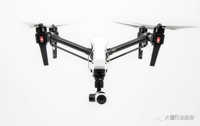 Keller Williams是一家国际房地产经纪公司,房产经纪人数量居全球之冠。DroneBase联手大疆行业应用,采用大疆“悟” Inspire 1、大疆精灵 Phantom 4及大疆精灵 Phantom 3 Professional为Keller Williams提供高清航拍影像,帮助12万房产经纪人用更直观而经济的方式销售房产。 Keller Williams是一家国际房地产经纪公司,房产经纪人数量居全球之冠。DroneBase联手大疆行业应用,采用大疆“悟” Inspire 1、大疆精灵 Phantom 4及大疆精灵 Phantom 3 Professional为Keller Williams提供高清航拍影像,帮助12万房产经纪人用更直观而经济的方式销售房产。