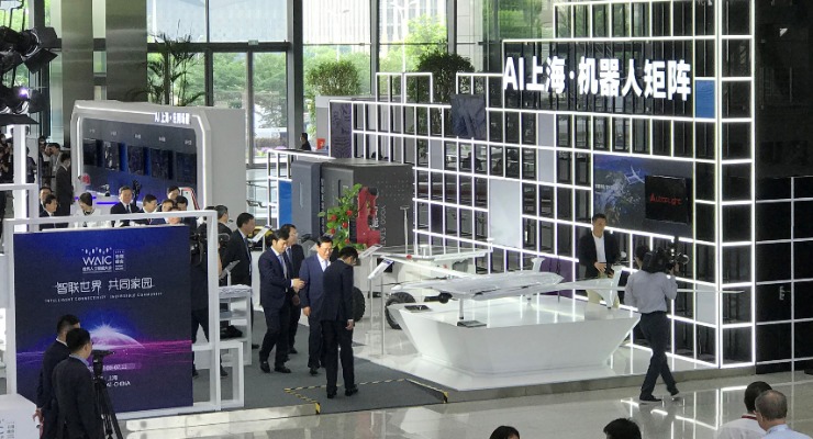 实力见证 峰飞航空eVTOL亮相世界人工智能大会