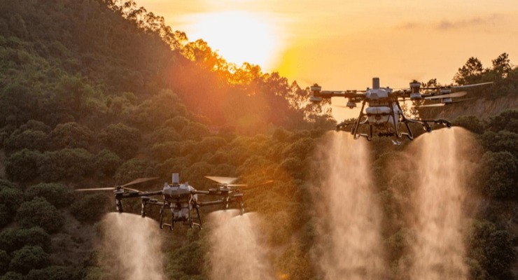 大疆农业发布 T100、T70 系列农业无人飞机