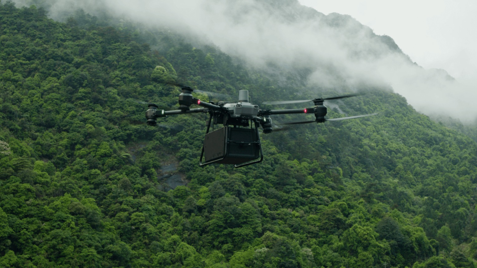 DJI大疆FlyCart 30运载无人机（FC30）