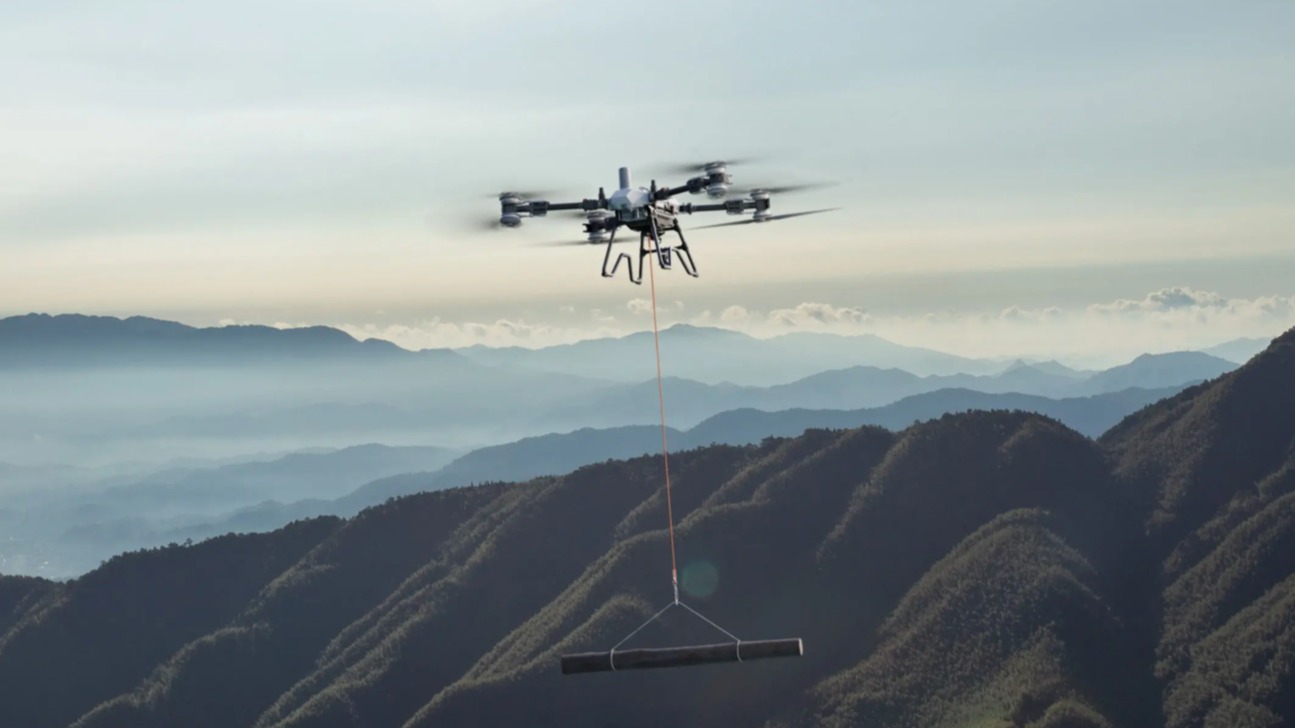 大疆 T200 农业无人飞机